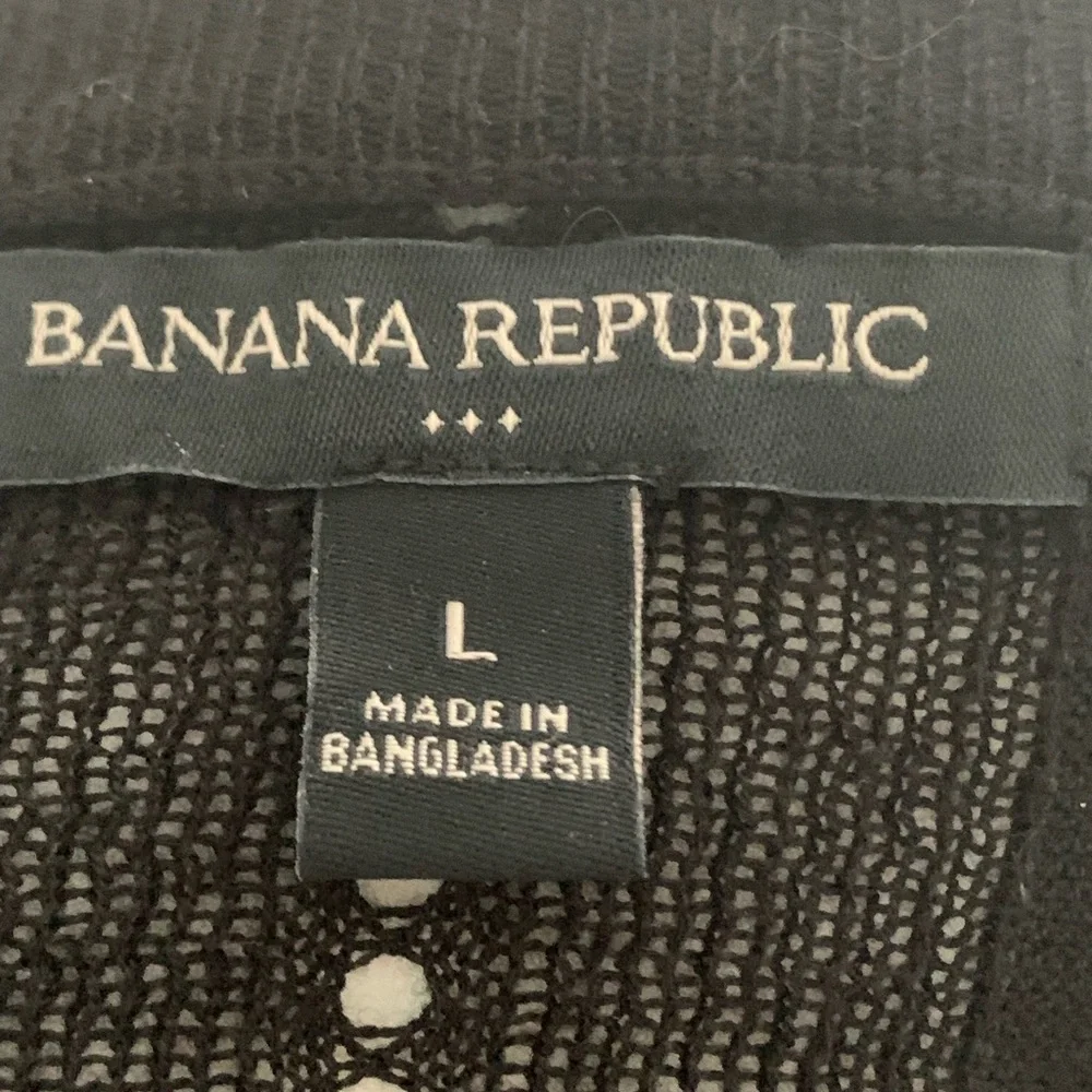 Banana Republic pit 21”